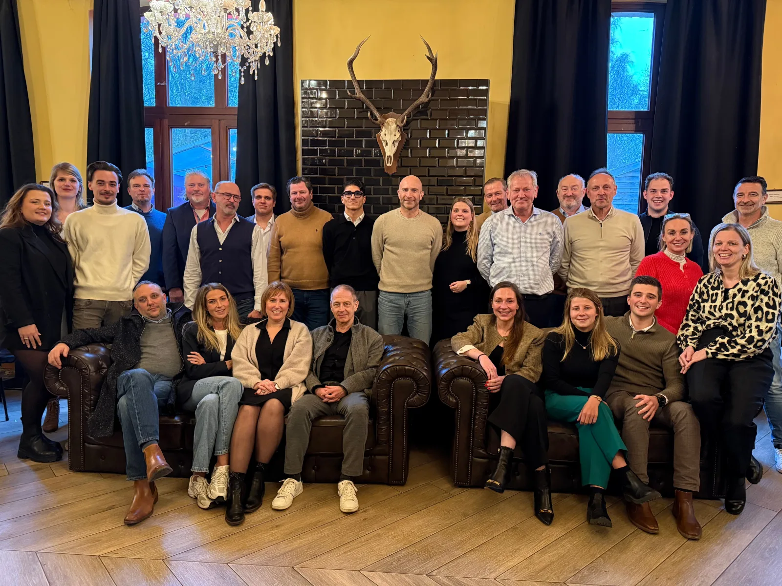 Het team van Janssen & Janssen in een salon